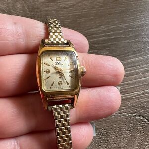 Vintage Gold Watch with Gold filled band